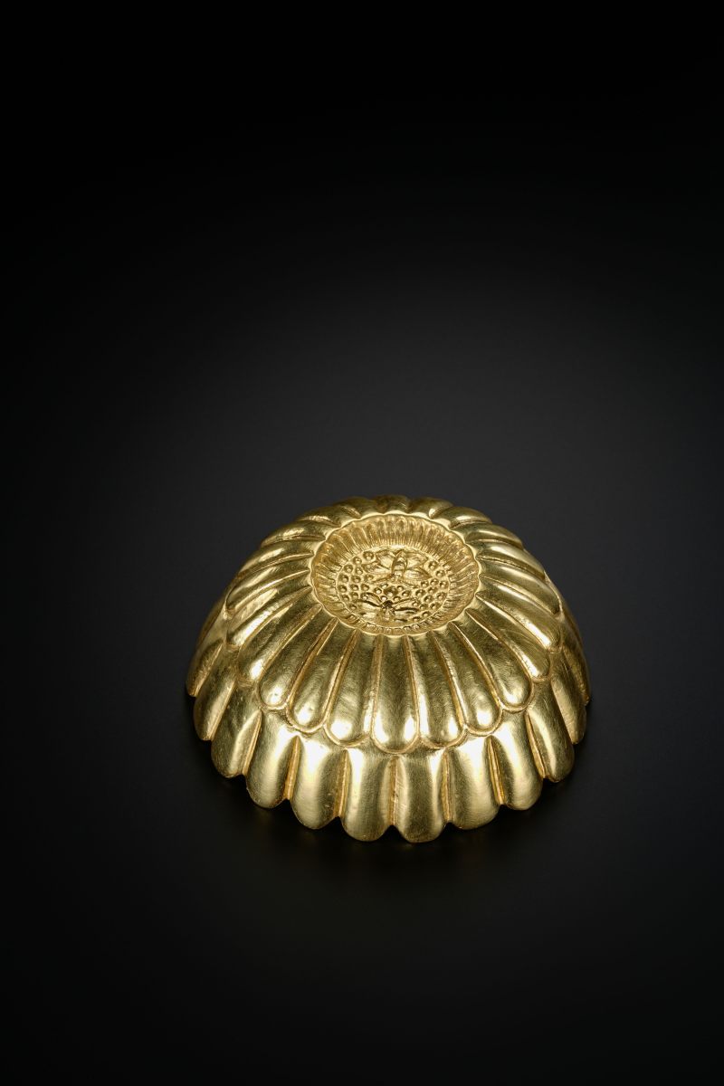 明 金菊瓣形盏 - 图6