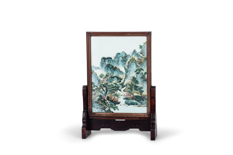 粉彩山水纹瓷板（附原装插屏） - 图2