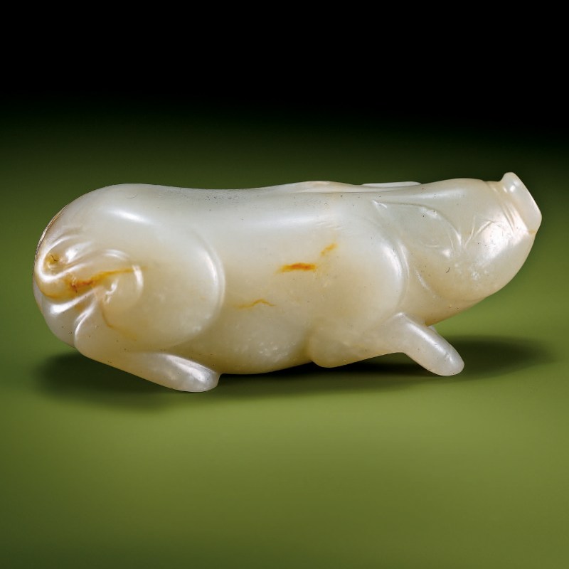 明 圆雕白玉猪