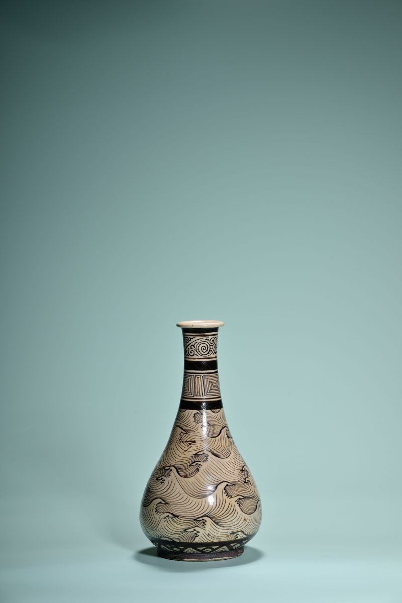明 褐彩海水纹玉壶春瓶 - 图2