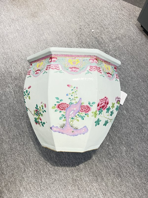 粉彩富贵牡丹花鸟纹缸 - 图6
