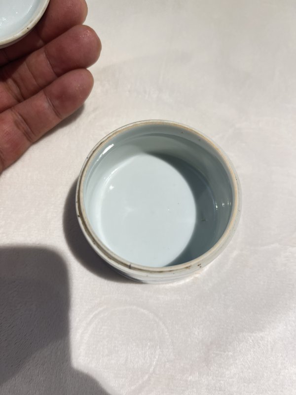 青花高仕纹印泥盒 - 图8