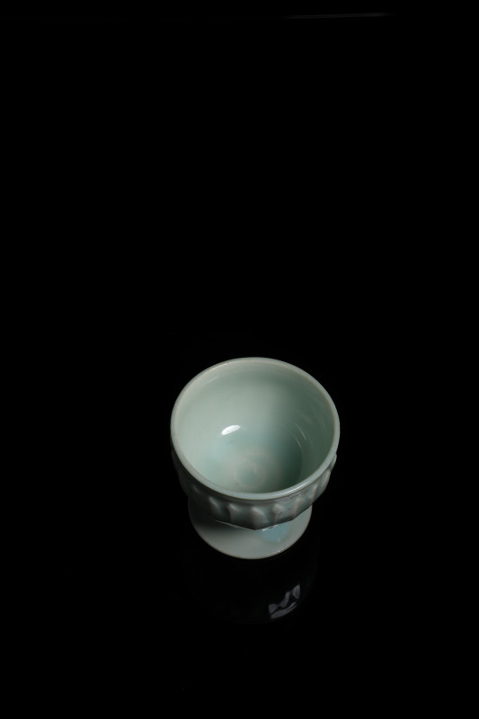 湖田窑莲瓣纹高足杯 - 图2