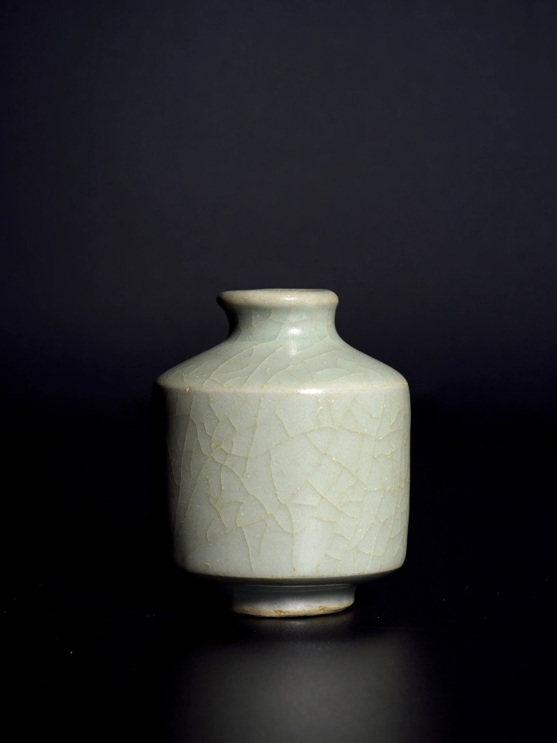龙泉小水盂