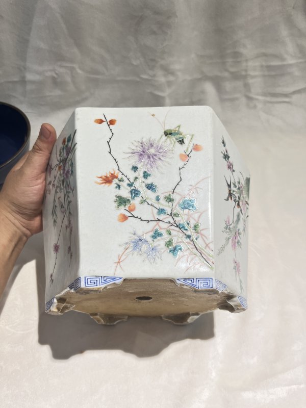 粉彩花鸟纹六方花盆 - 图7