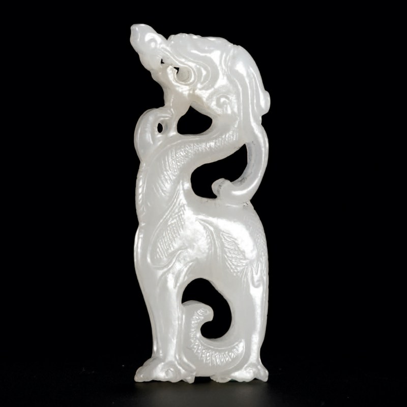 明 白玉坐龙