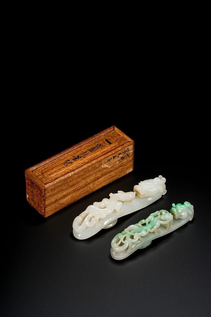 清 白玉、翡翠龙钩一组二件 - 图3