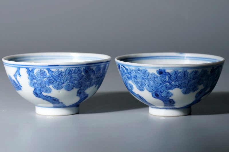 清光绪 青花虬松图杯一对 - 图6