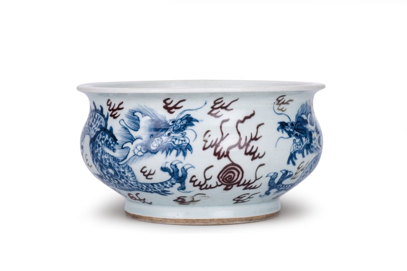青花釉里红双龙戏珠纹香炉 - 图2