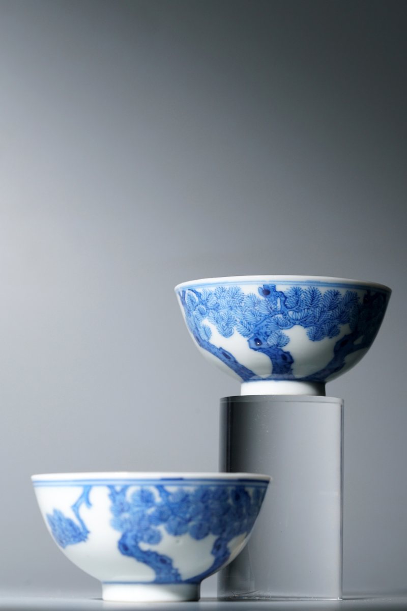 清光绪 青花虬松图杯一对 - 图7