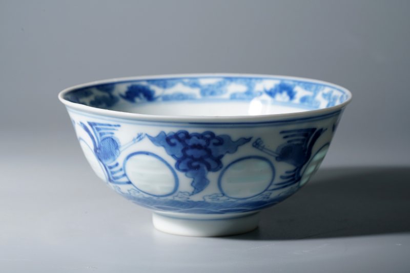 清光绪 青花云鹤玲珑八卦纹碗 - 图8