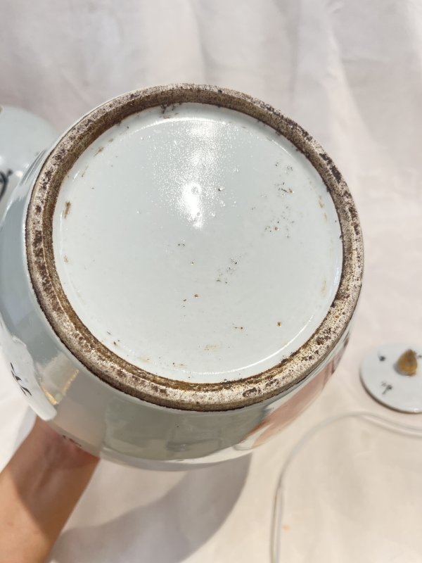 矾红太师少狮纹冬瓜罐一对 - 图17