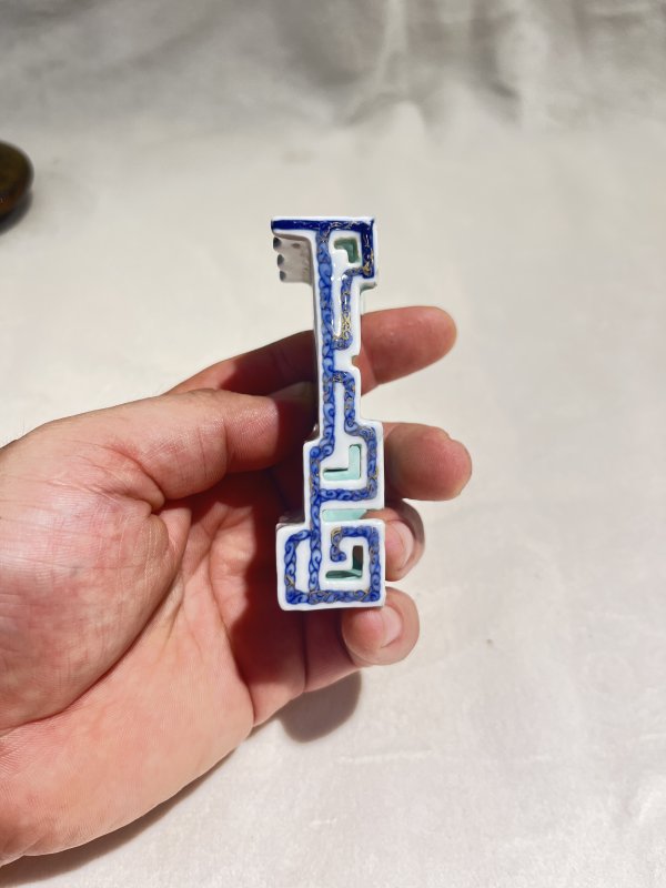 青花加彩刘海戏金蟾纹墨床 - 图4