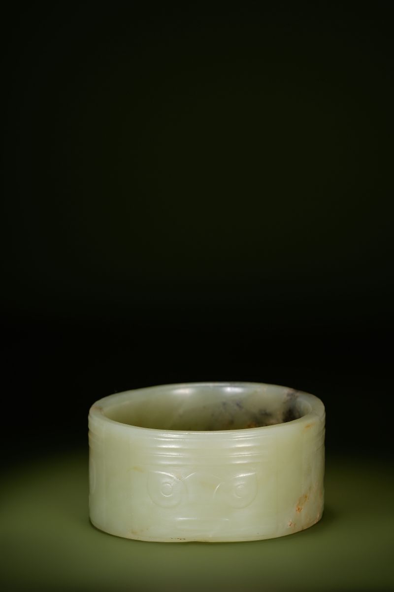 明 黄玉兽面纹琮式箍形器 - 图7
