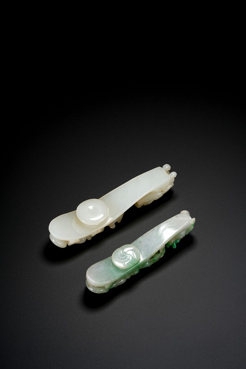 清 白玉、翡翠龙钩一组二件 - 图8