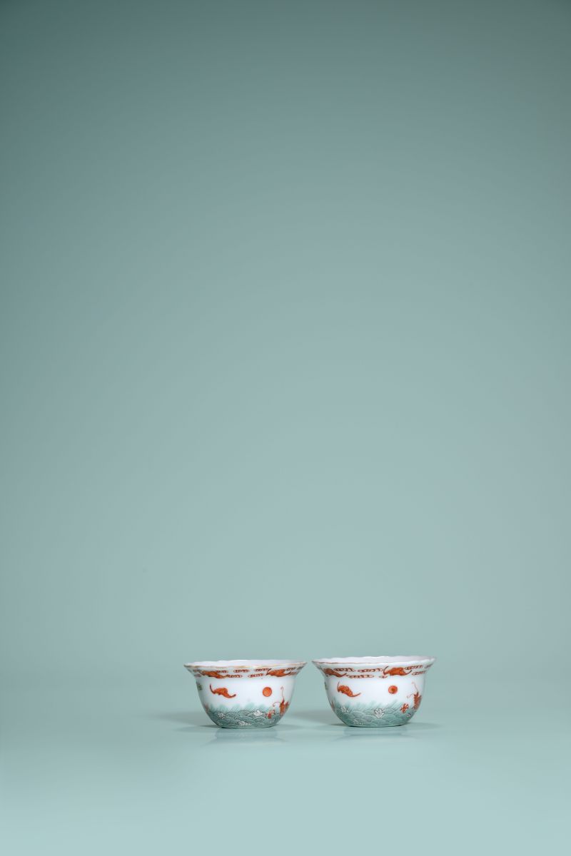 清嘉庆 粉彩鱼化龙花口小盅成对 - 图5