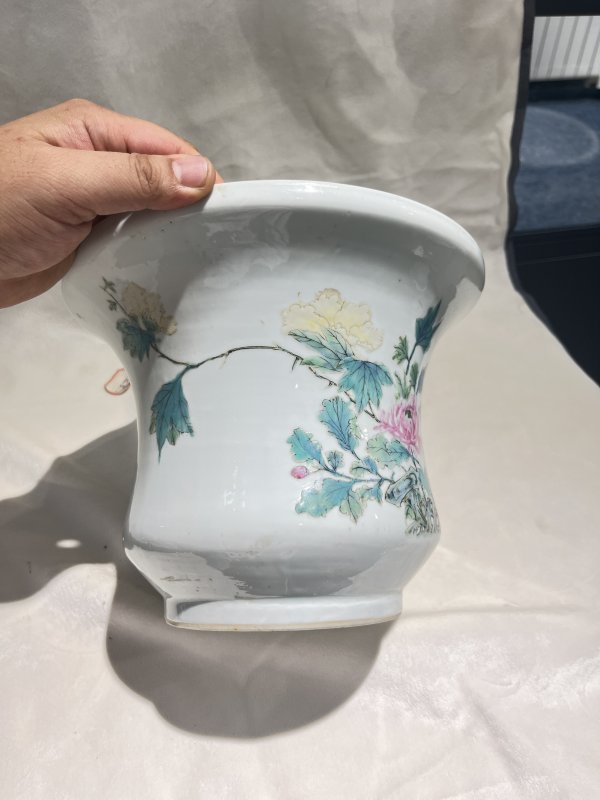 粉彩花卉纹花盆 - 图4
