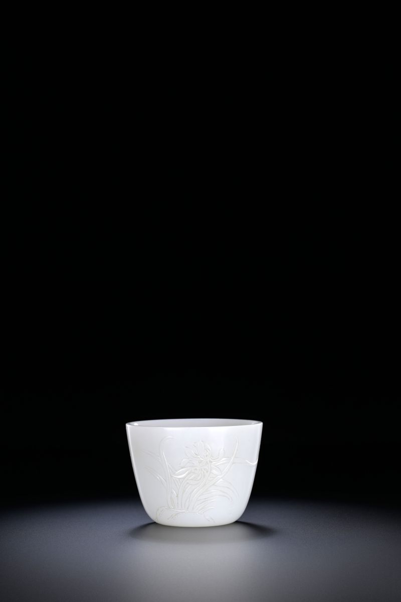 十九世纪 白玉兰花诗文杯 - 图2