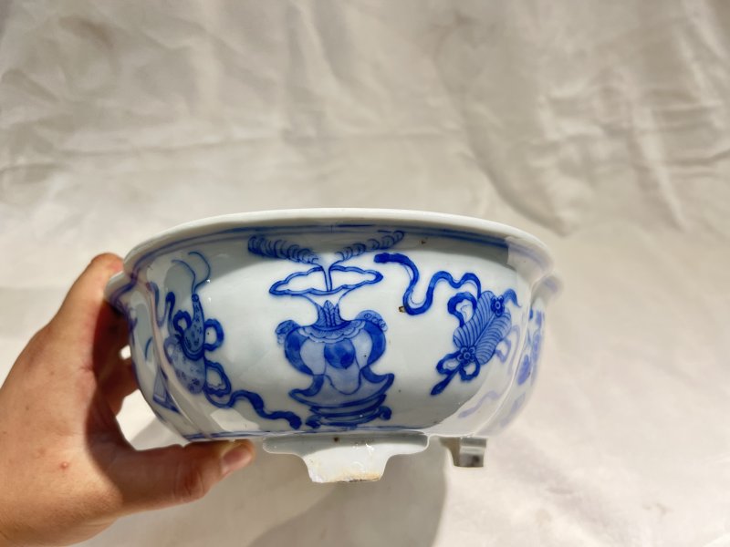 青花博古纹水仙盆 - 图4