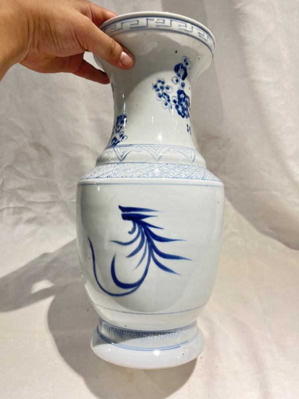 青花花卉纹撇口瓶 - 图5