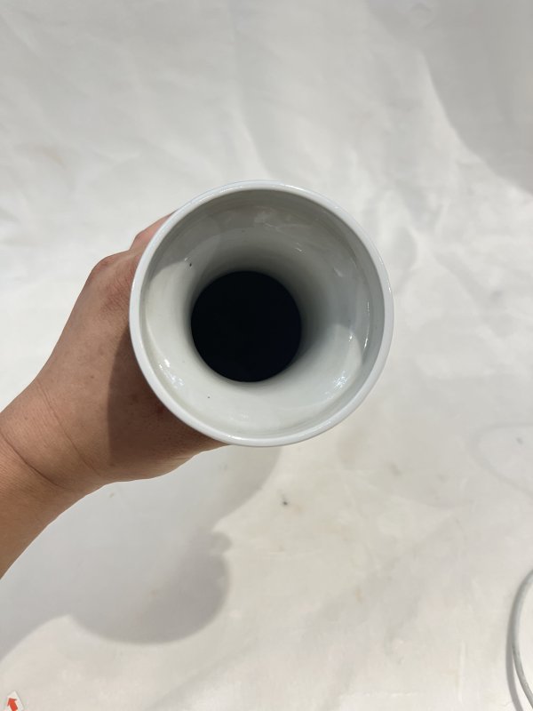青花淡描云龙纹琵琶尊 - 图7
