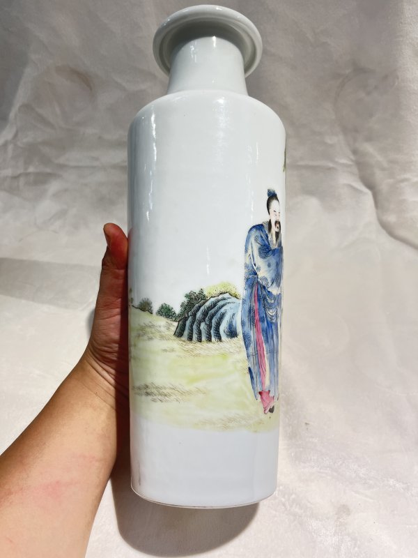 粉彩相马图棒槌瓶 - 图6