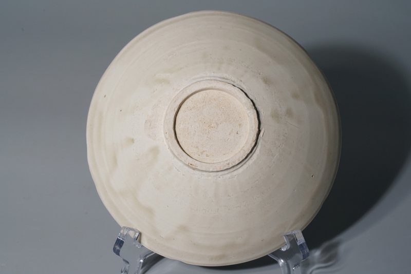 明 白釉花口斗笠碗 - 图10