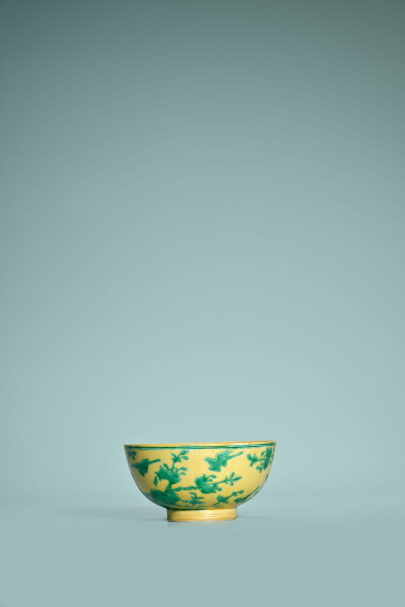 清康熙 黄釉花鸟图碗 - 图4