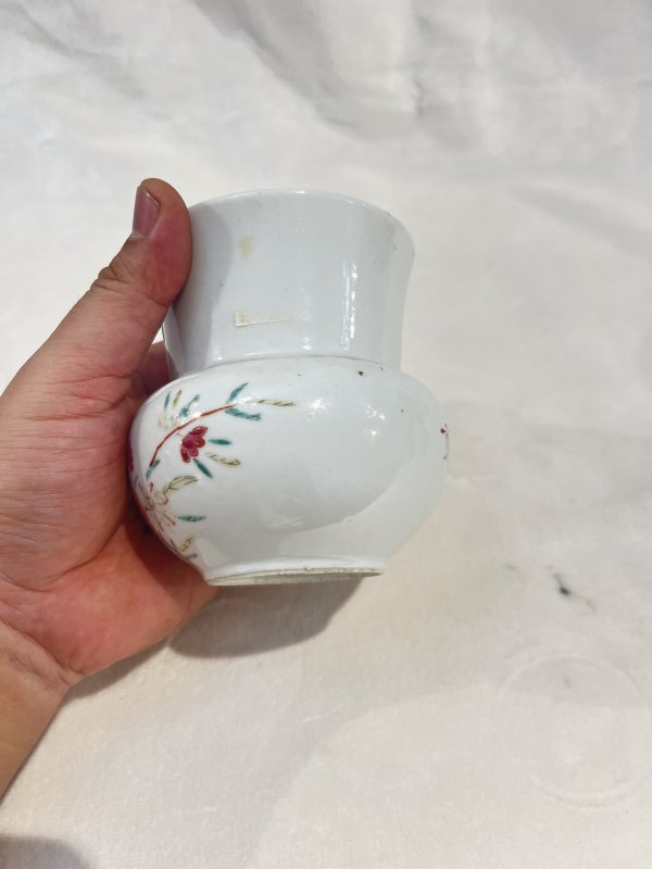 粉彩花鸟纹渣斗一对 - 图11