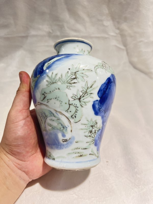 青花五彩瑞兽纹罐 - 图4