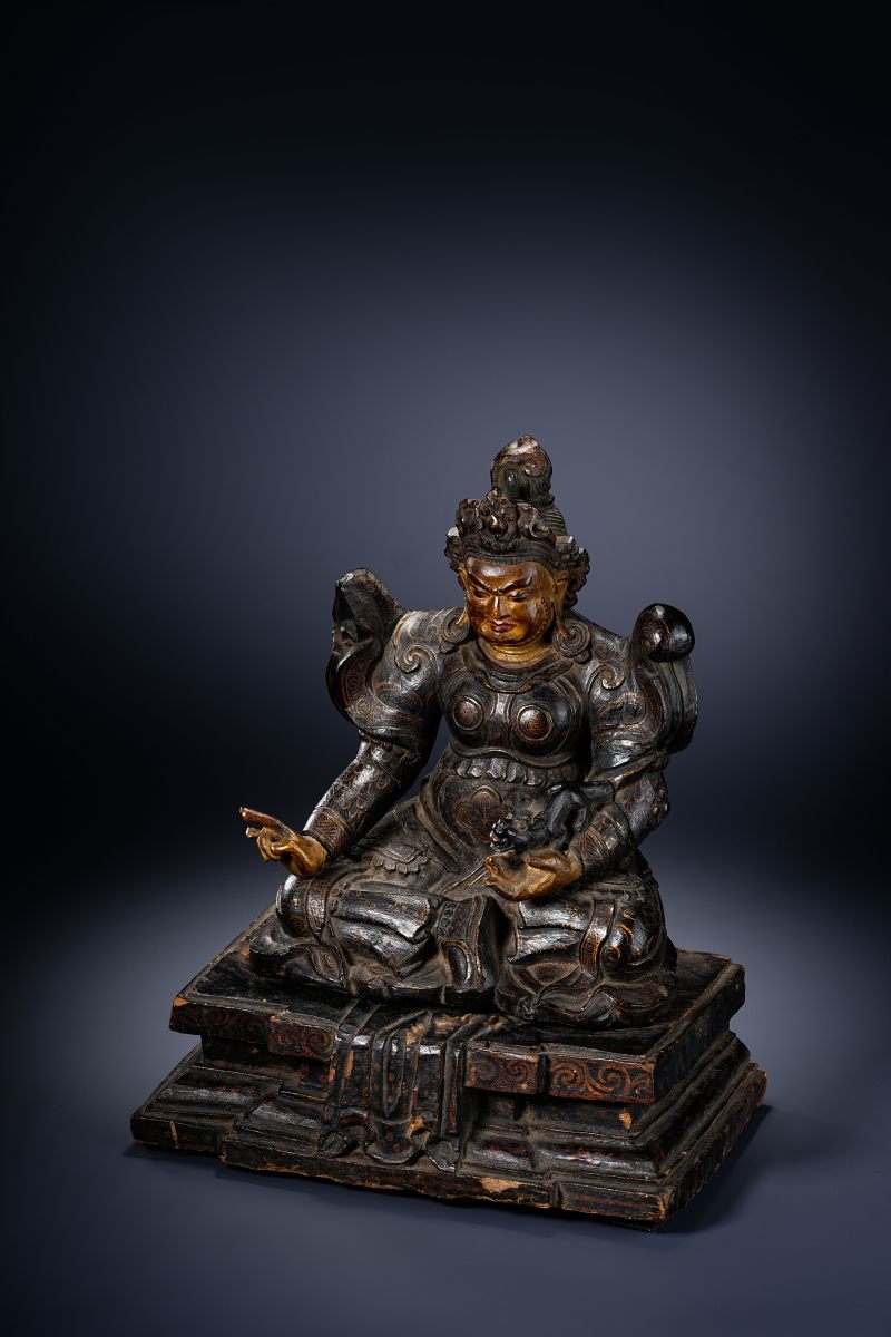 17世纪 紫檀木泥金财神坐像 - 图6