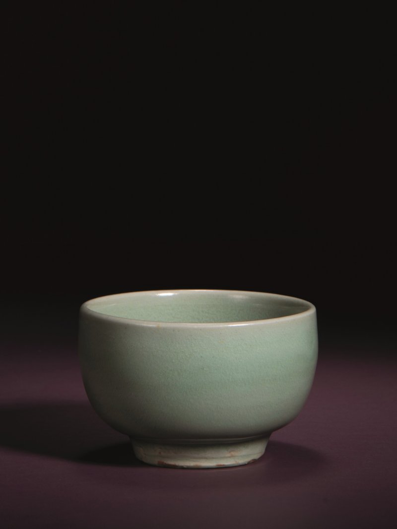 明 龙泉窑梅子青釉盅杯