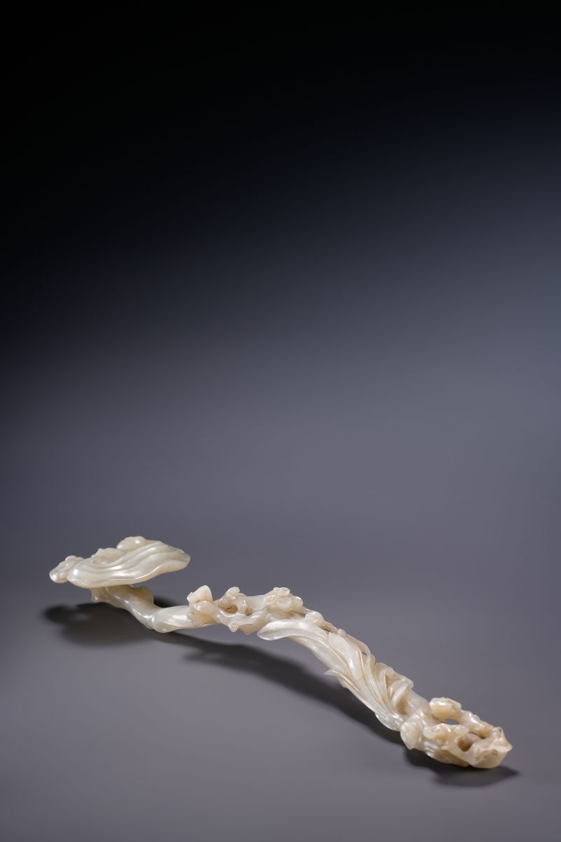 清早期 白玉水仙灵芝如意 - 图3