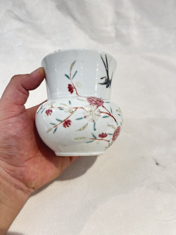 粉彩花鸟纹渣斗一对 - 图13
