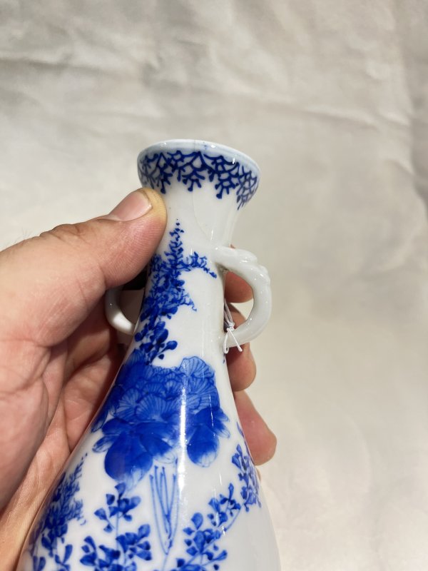 青花花卉纹双耳瓶 - 图8