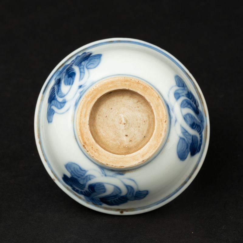    明末清初 青花白菜杯五客 - 图12
