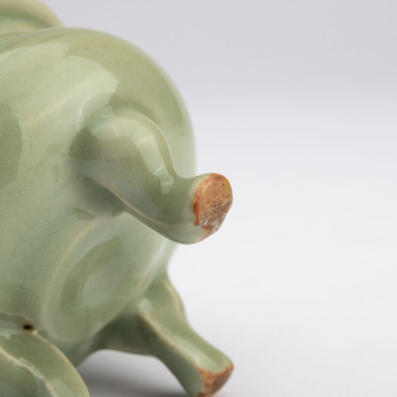    元 龍泉窯青磁三足香爐 - 图11