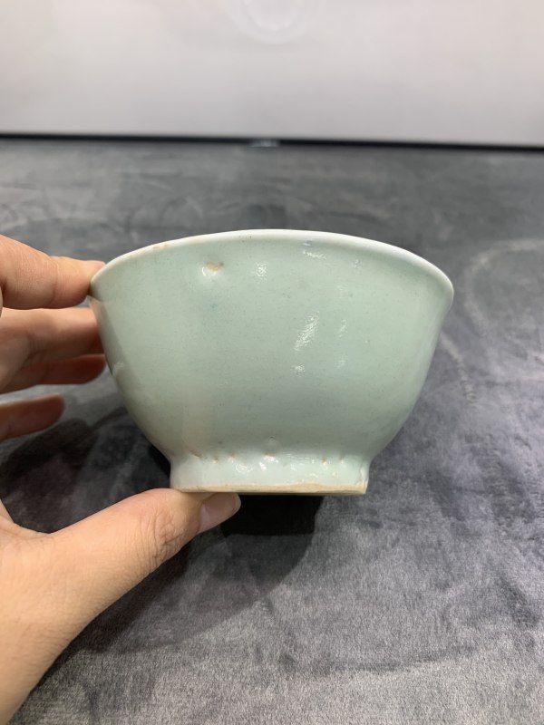 清雍正外粉青釉内青花太极八卦纹杯 - 图4