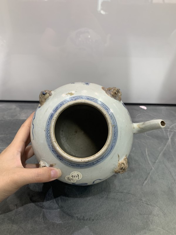 清康熙青花婴戏纹四兽耳系壶 - 图7