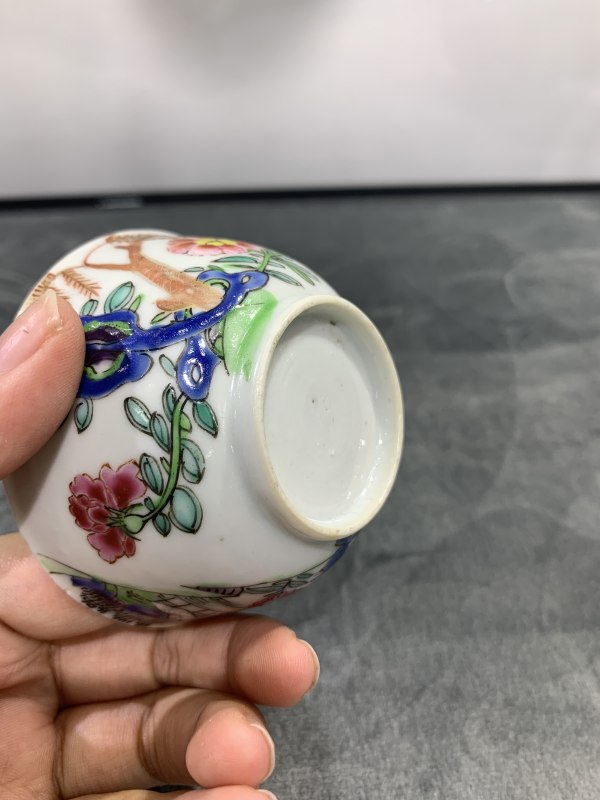 清雍正粉彩安居乐业纹小杯 - 图9