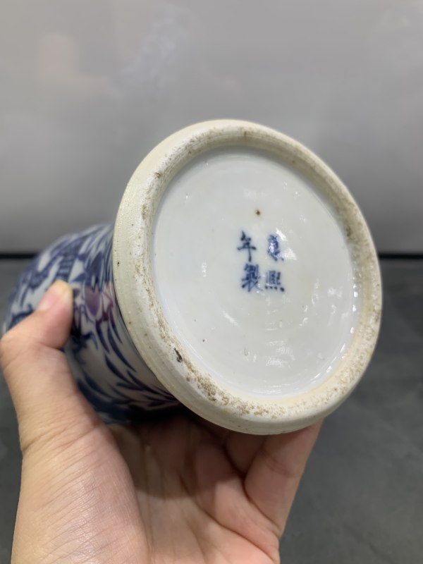 清晚期青花龙穿花狮钮盖瓶 - 图8