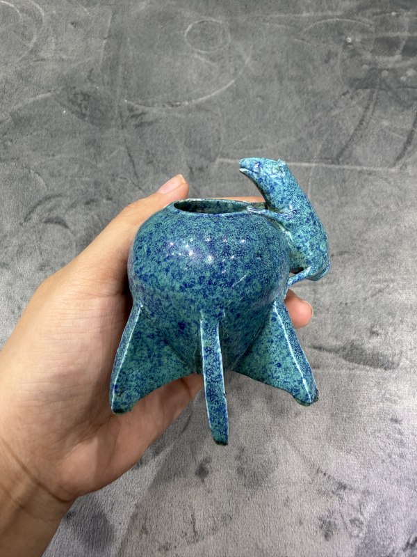 清晚期炉钧釉贴塑金鼠纹六足水盂 - 图4