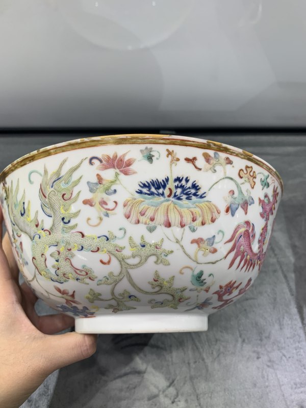 清光绪粉彩葵凤穿花纹大碗 - 图6