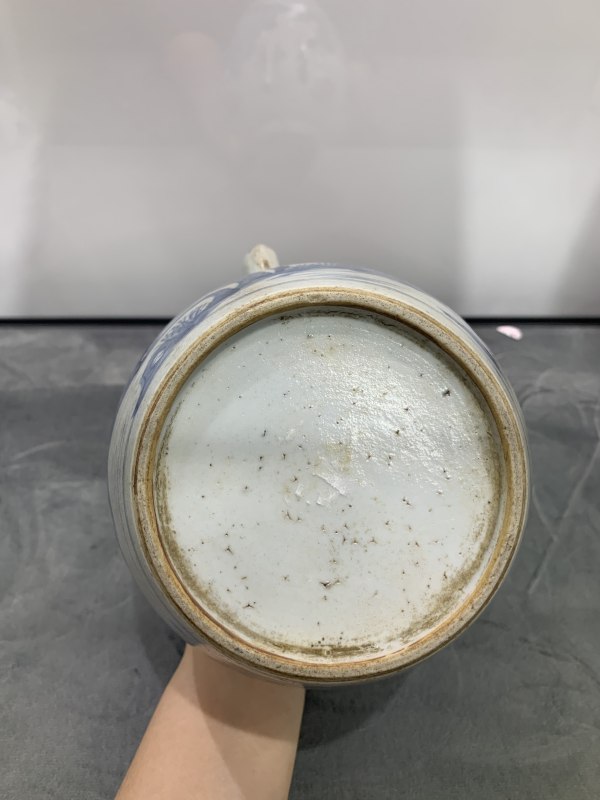 清康熙青花婴戏纹四兽耳系壶 - 图8