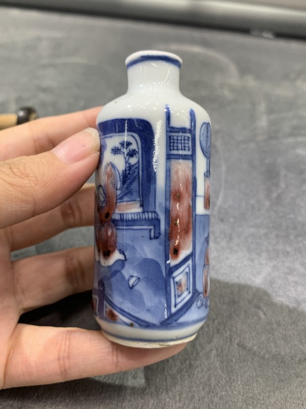 清中期青花釉里红杀妻求将图鼻烟壶 - 图9