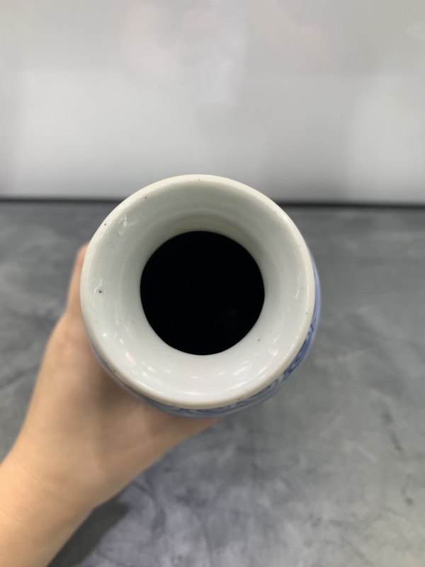 明崇祯青花淡描梅竹花鸟纹筒瓶 - 图6