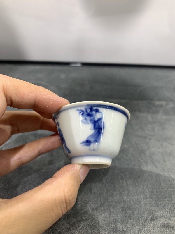 清康熙青花神仙人物故事纹小杯 - 图2