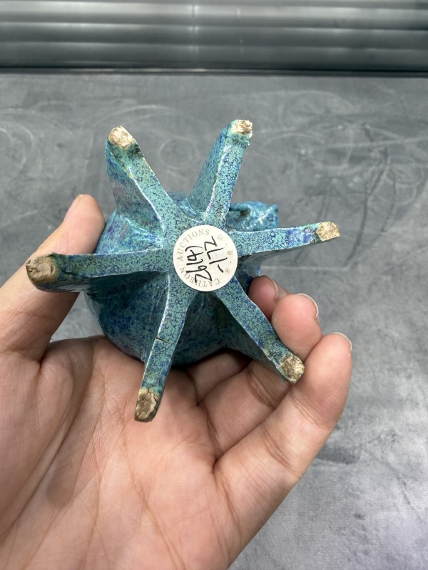 清晚期炉钧釉贴塑金鼠纹六足水盂 - 图7