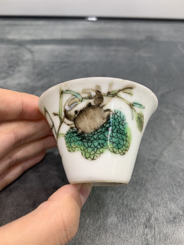 清晚期粉彩二甲传胪马蹄形小杯 - 图4
