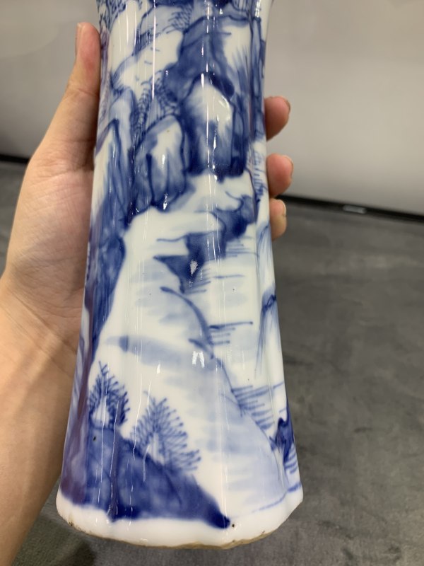 清康熙青花山水楼阁纹海棠形花觚 - 图13